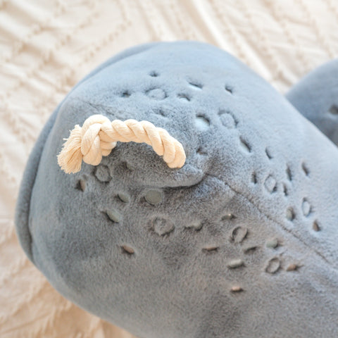 WHALE POUF