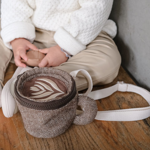 CAFE HOPPER sling bag