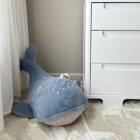 WHALE POUF