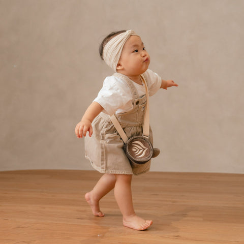 CAFE HOPPER sling bag
