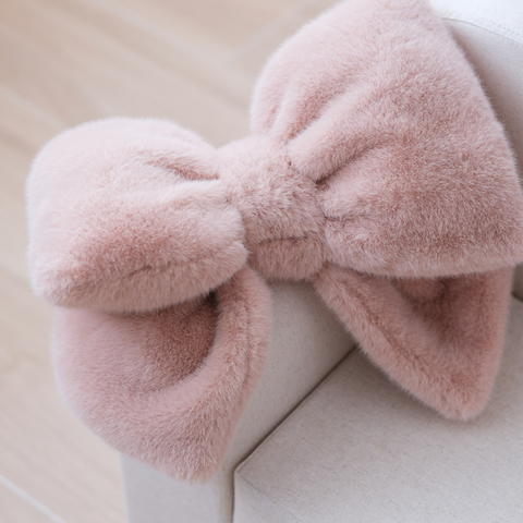 BOW PLUSH