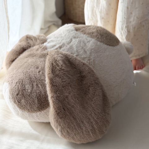 BUNNY POUF