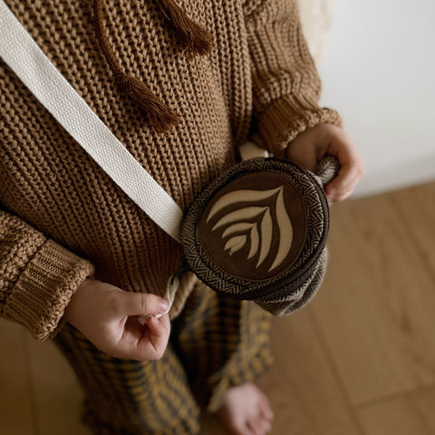 CAFE HOPPER sling bag