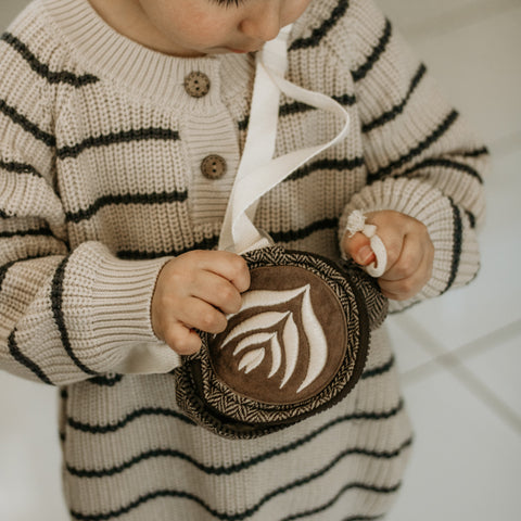 CAFE HOPPER sling bag